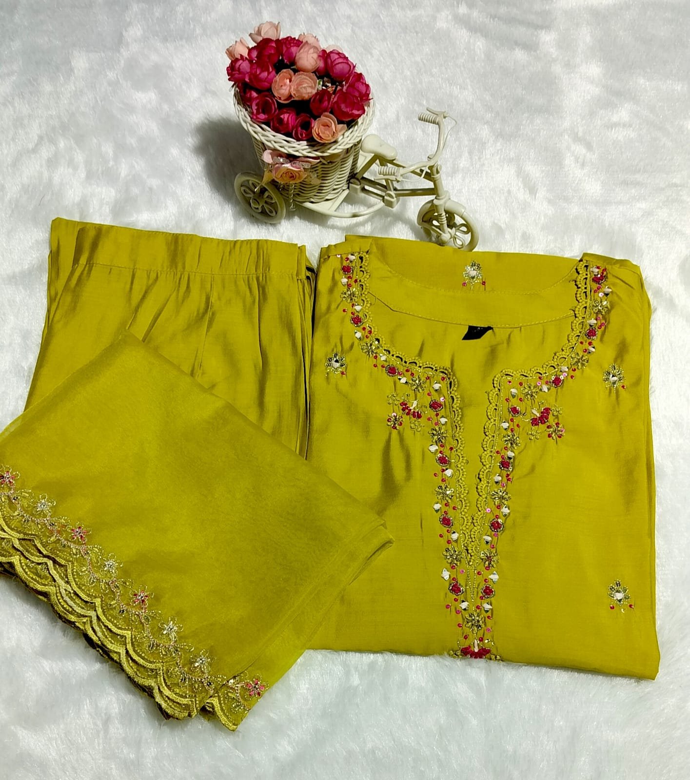 WhatsApp Image 2025-09-25 at 15.41.53 (1)